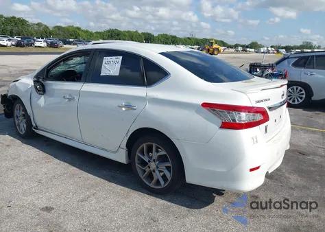 2015 Nissan Sentra Sr z USA, uszkodzony, nr VIN 3N1AB7AP6FY227696